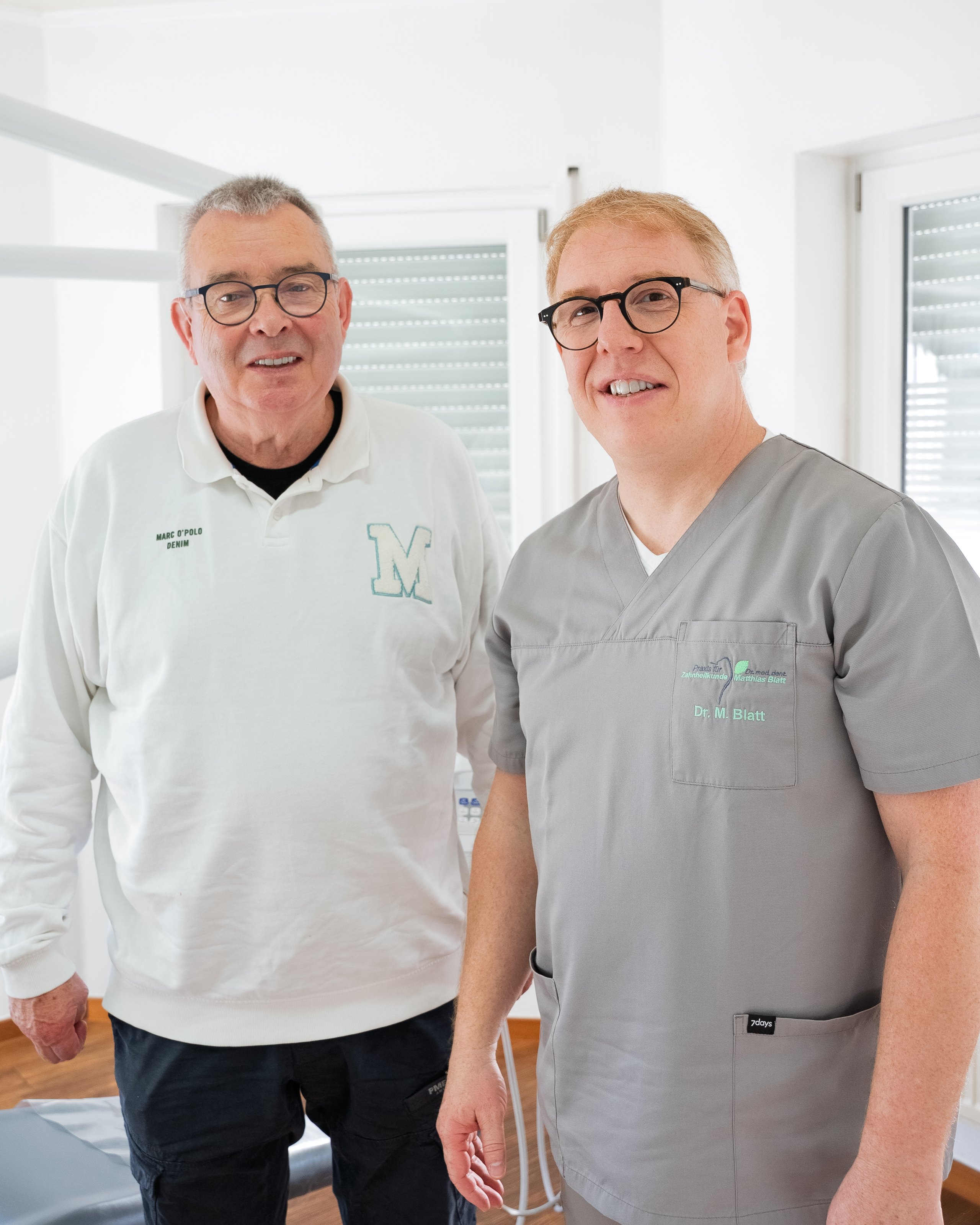 Zahnarzt und Zahntechniker der Praxis Dr. med. dent. Matthias Blatt